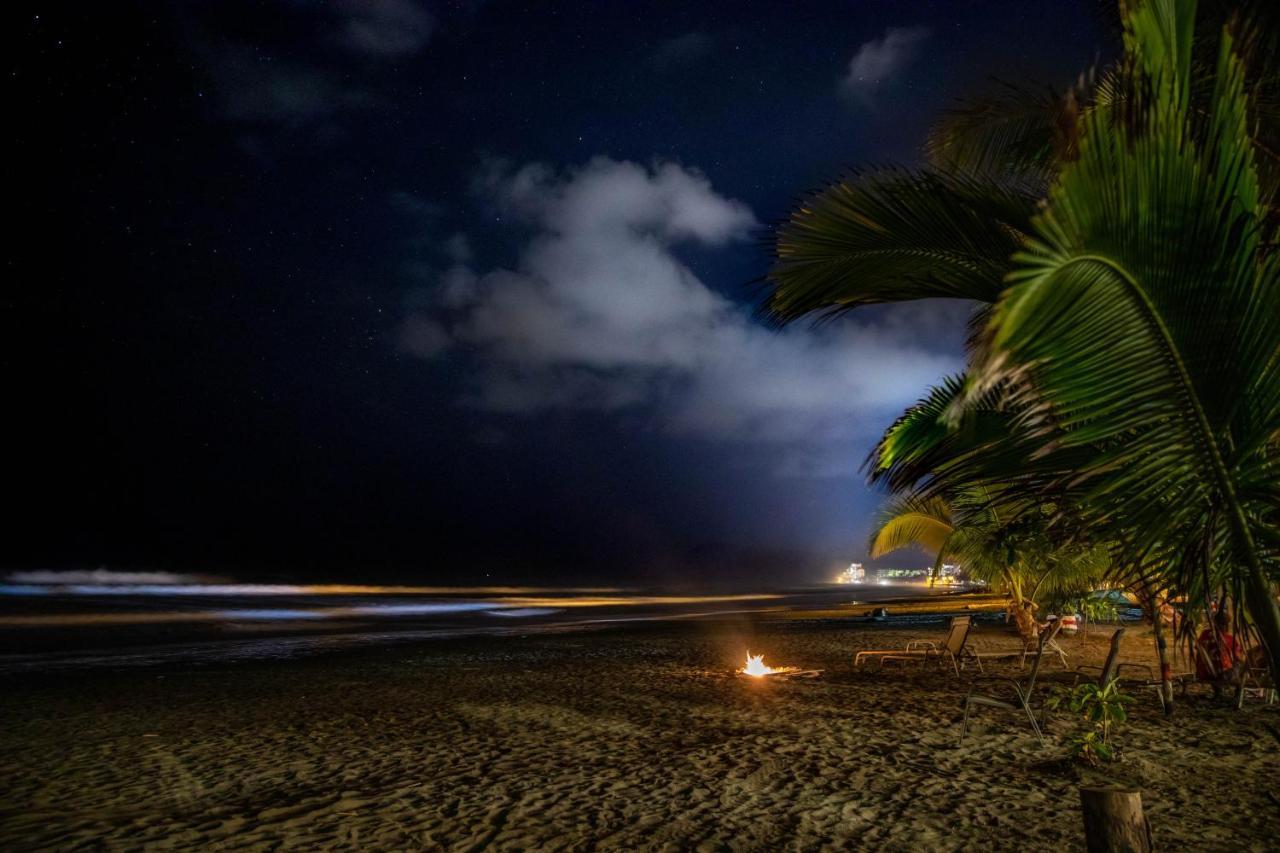 Hotel South Beach - Beachfront ハコ エクステリア 写真